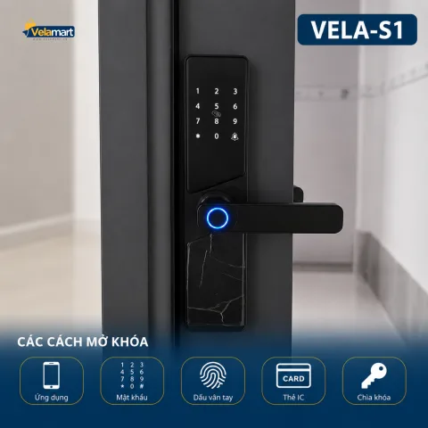 Lắp đặt khóa cửa thông minh thực tế — đội ngũ kỹ thuật Velamart