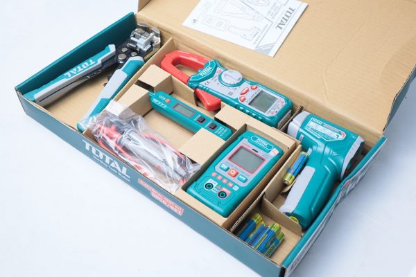 Bộ 5 dụng cụ kiểm tra điện Total TOS23026